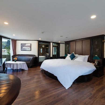 Amanda Cruise Ha Long Bay Hotell Eksteriør bilde