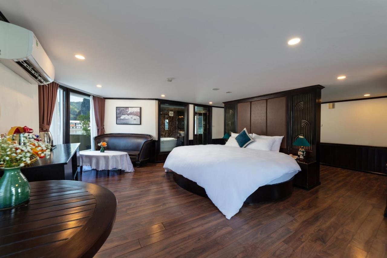 Amanda Cruise Ha Long Bay Hotell Eksteriør bilde