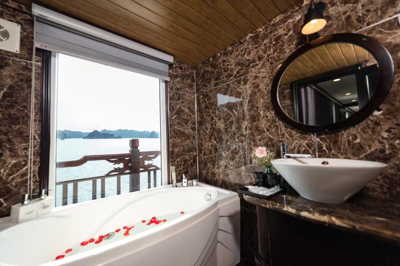 Amanda Cruise Ha Long Bay Hotell Eksteriør bilde