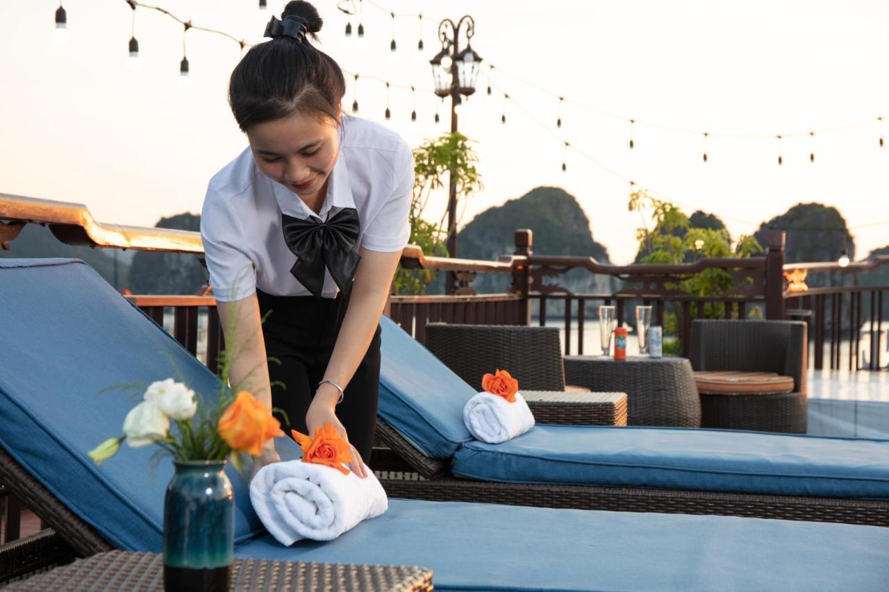 Amanda Cruise Ha Long Bay Hotell Eksteriør bilde